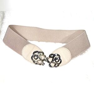 Elegant Tan Elastic Belt with Silver Accents